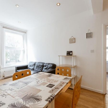 Mile End Double Rooms 27 Guest House London Luaran gambar